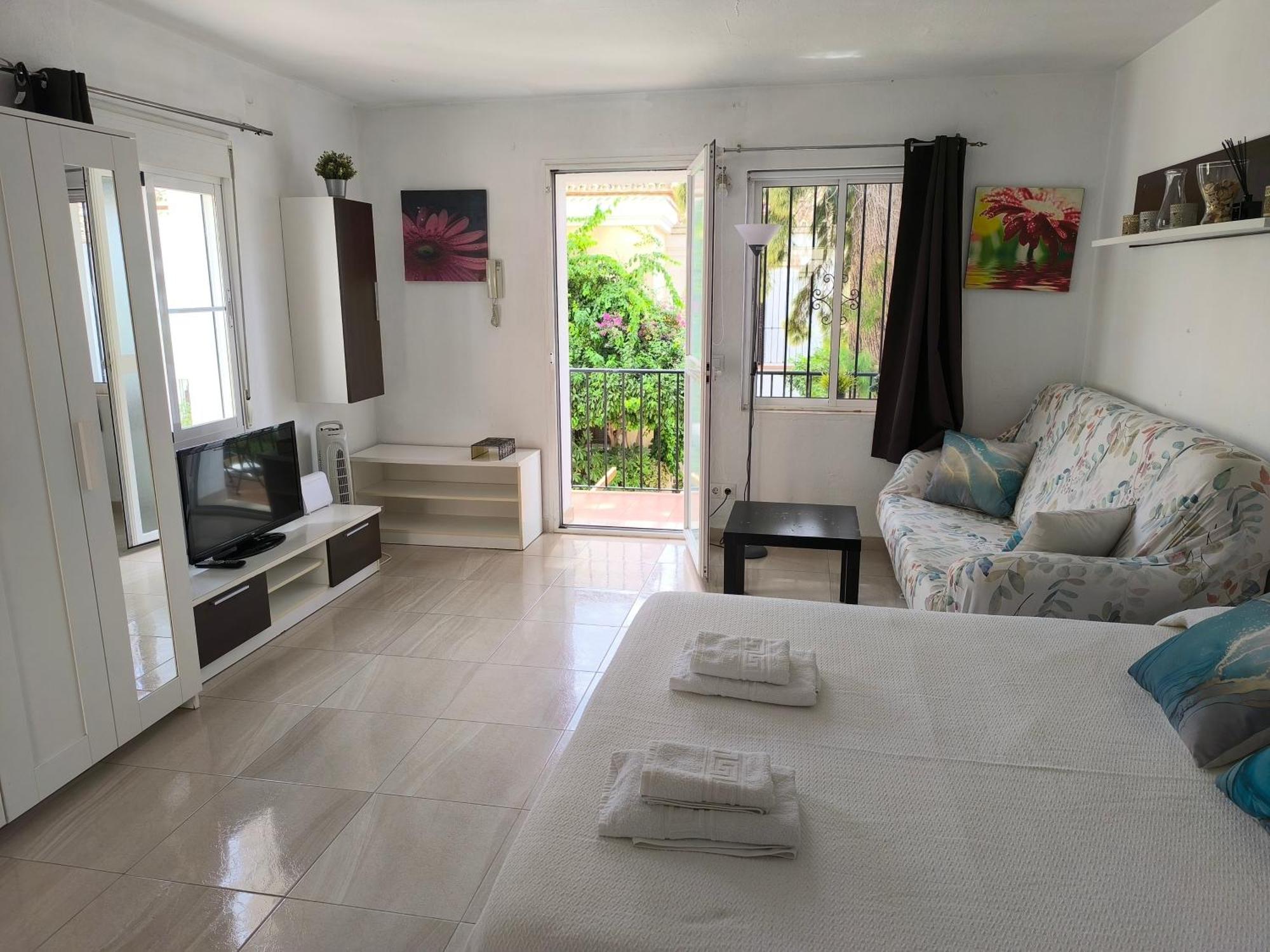 Estudio A 50Mt Del Mar, Zona Palacio De Congresos - Apto 4 Estepona Eksteriør bilde